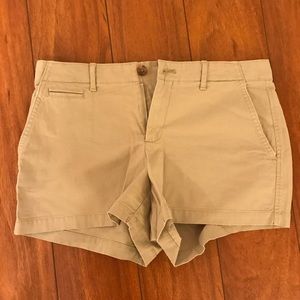 Gap khaki shorts
